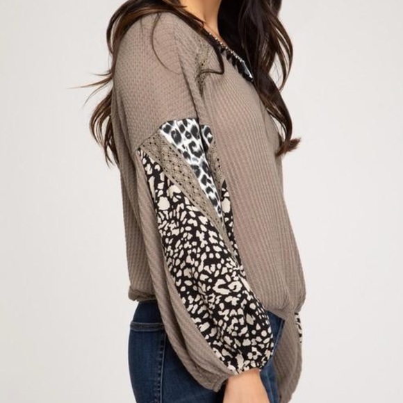 Too Busy For You Leopard Sleeves Top - Picture 2 of 4